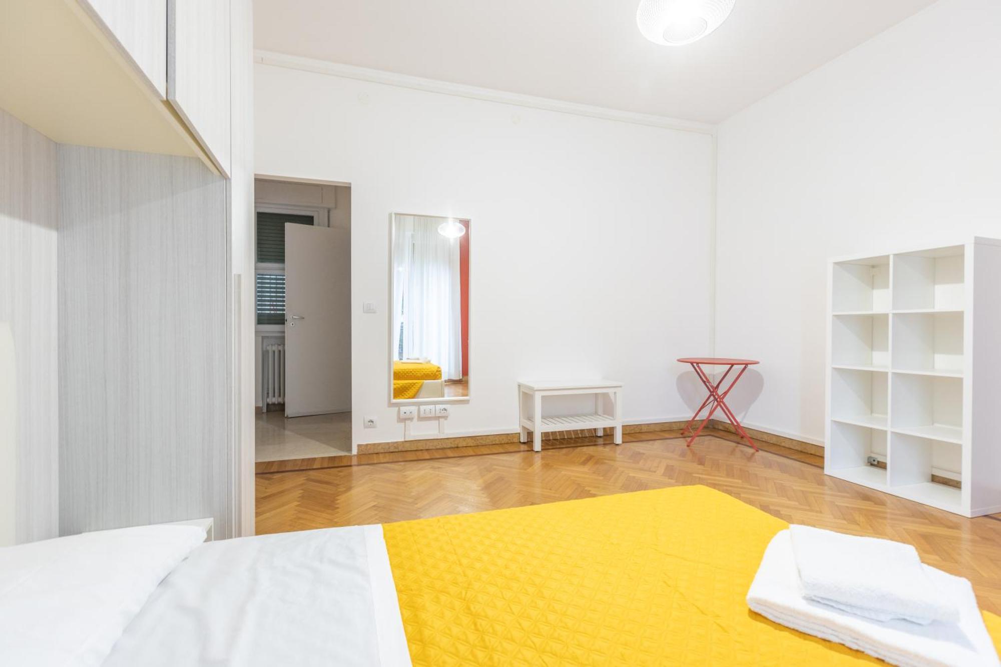 La Finestra Sul Centro, Bologna By Short Holidays Exteriör bild